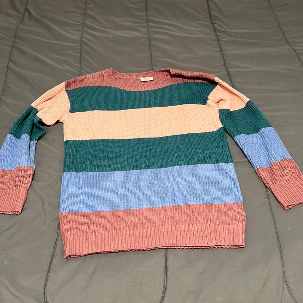 Lularoe sweater